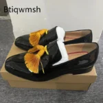 Yellow Tassel Wedding Shoes Man Pointed Toe black Shiny Patent Leather Flats For Men Fashion Party Shoes